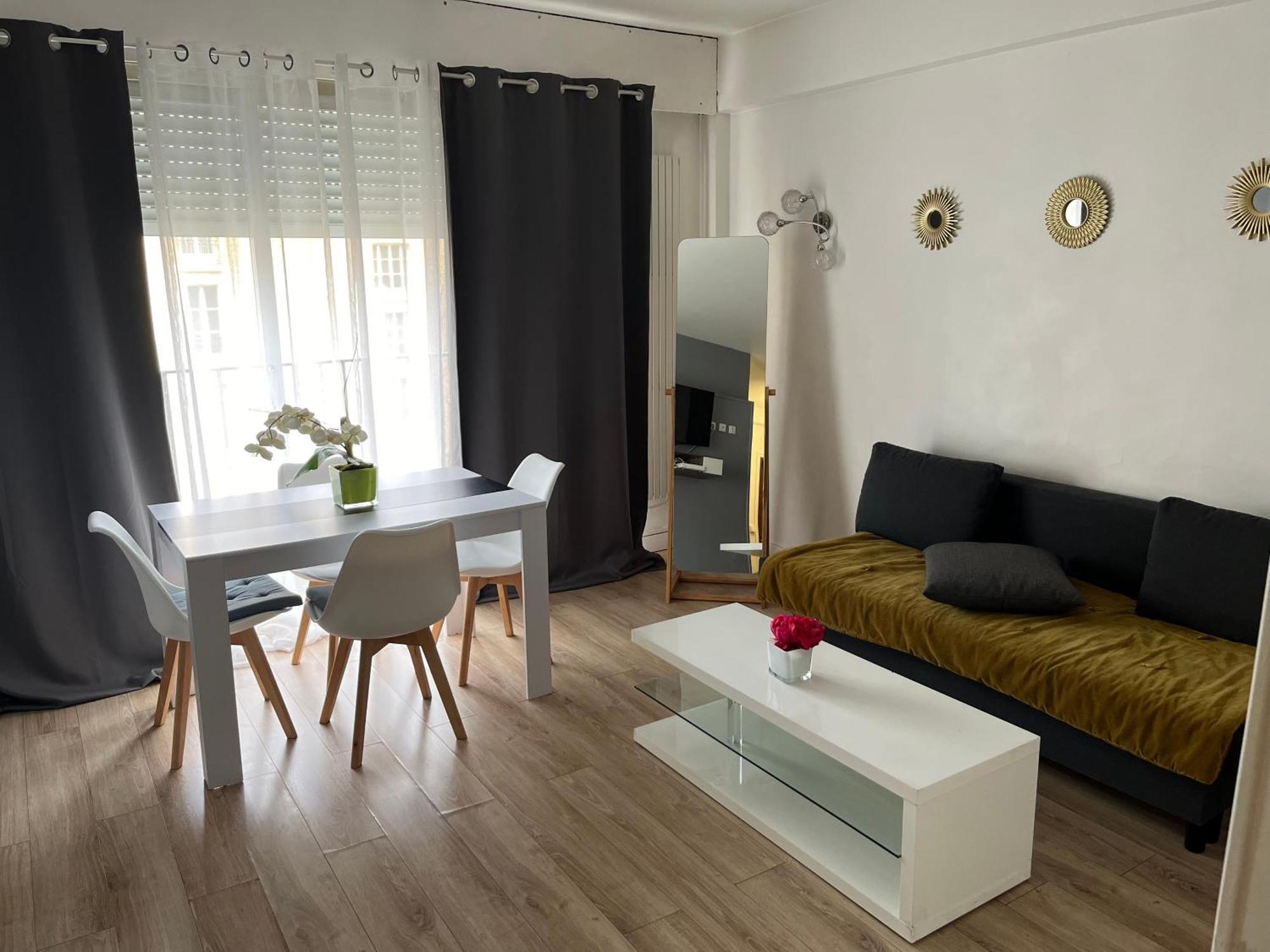 Bel Appartement Proche Tour Eiffel Paris Luaran gambar