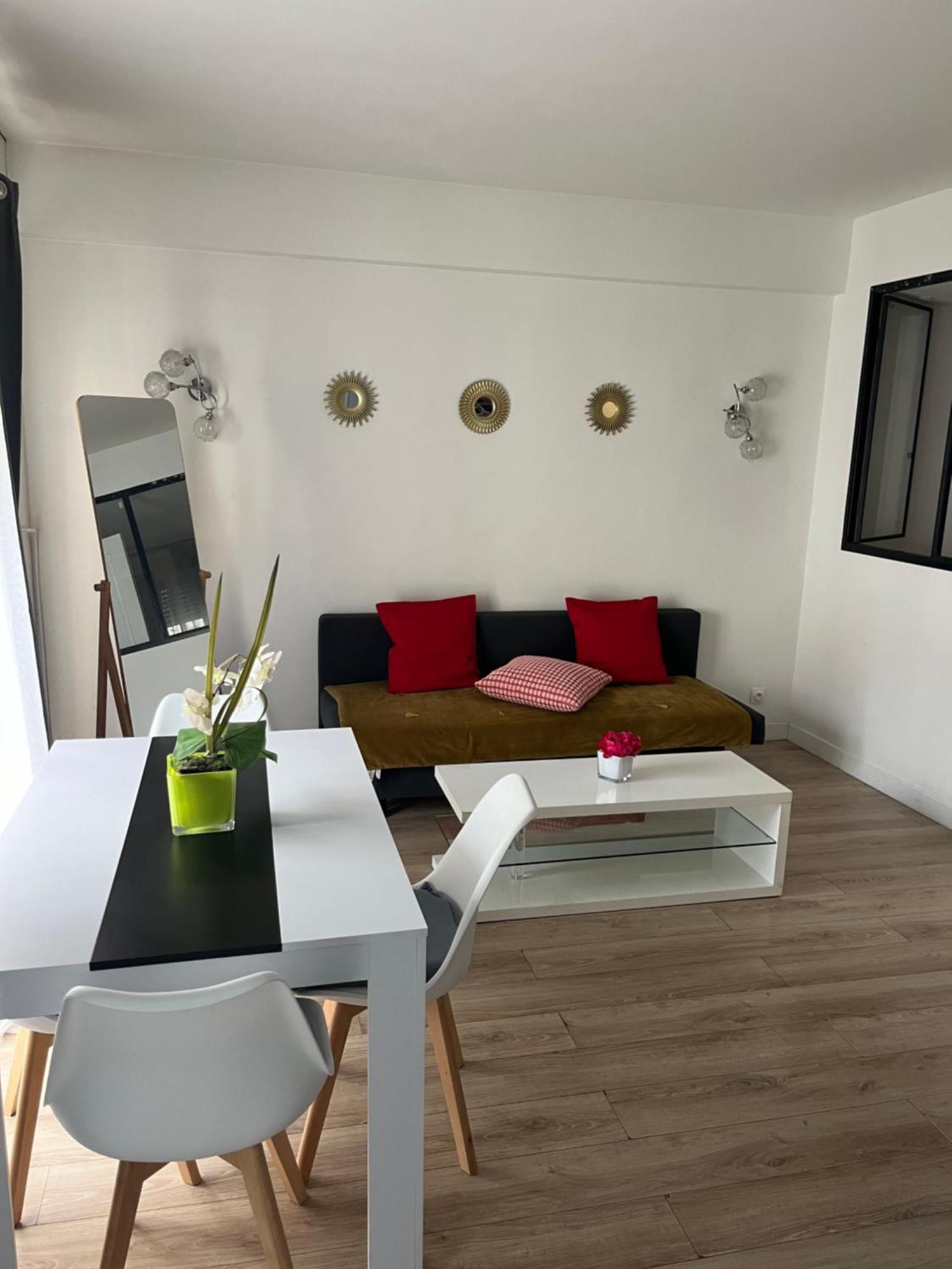 Bel Appartement Proche Tour Eiffel Paris Luaran gambar